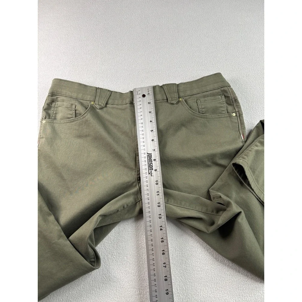 Tommy Hilfiger discover versatile